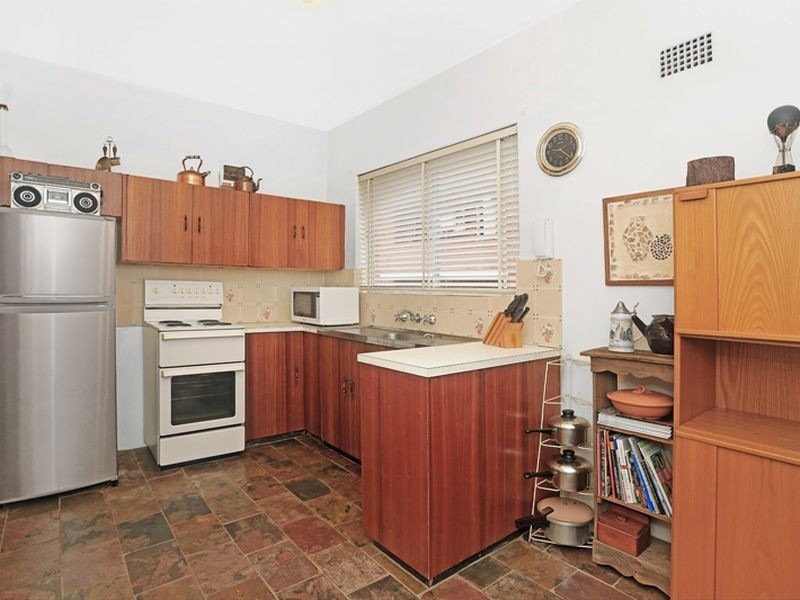 2/96 Tenterden Road, Botany NSW 2019