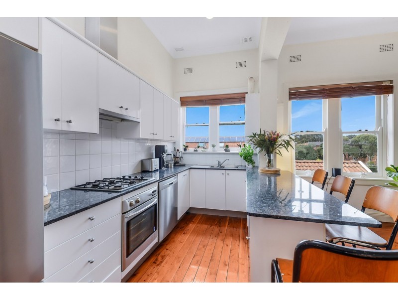 8/7 Malabar Road, Coogee NSW 2034