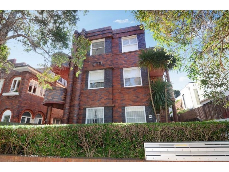 8/10 Warners Avenue., Bondi NSW 2026