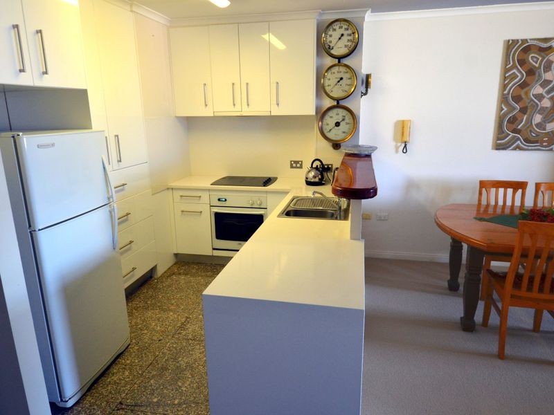 10/34 Campbell Parade, Bondi Beach NSW 2026