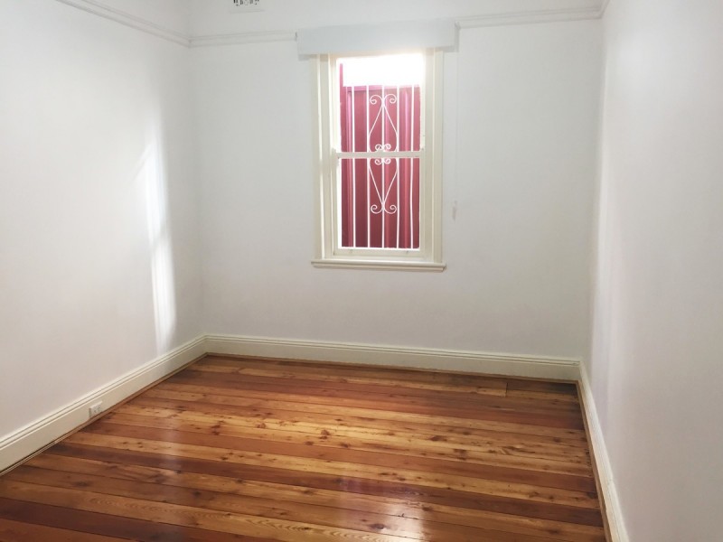 11 Thomas Street., Coogee NSW 2034