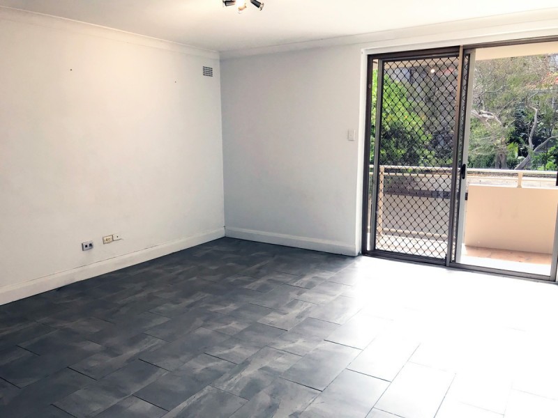 2/20 Abbott St., Coogee NSW 2034