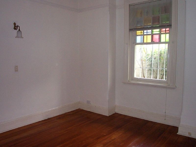 129 Edgecliff Road, Woollahra NSW 2025