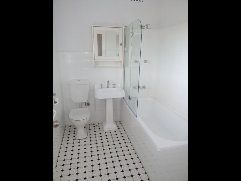 8/25 Mount St, Coogee NSW 2034