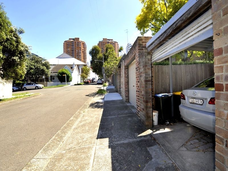 41 Mackenzie Street, Bondi Junction NSW 2022
