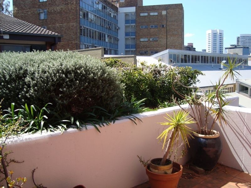 Terrace 7/82-84 Pacific Highway, St Leonards NSW 2065