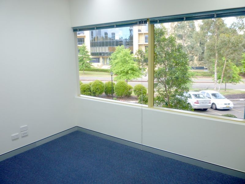 B15/1 Maitland Place, Baulkham Hills NSW 2153