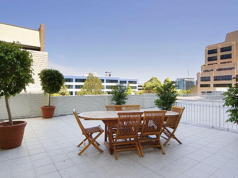 109/460 Pacific Highway, St Leonards NSW 2065