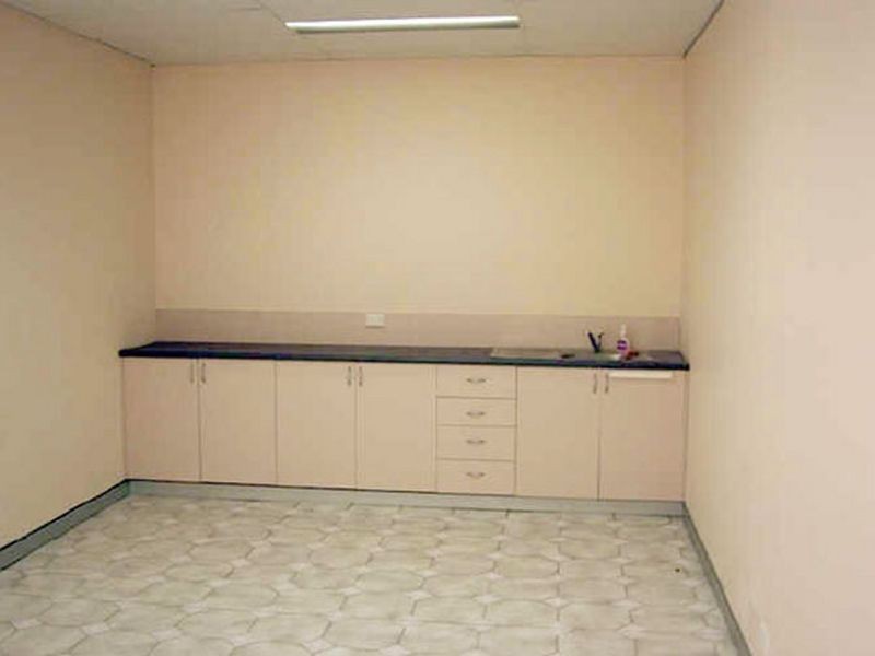 22 Artillery Crescent, Seven Hills NSW 2147