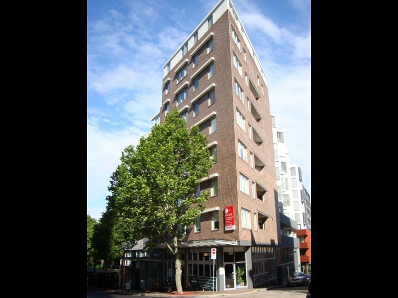 Terrace 2/1-5 Albany Street, St Leonards NSW 2065