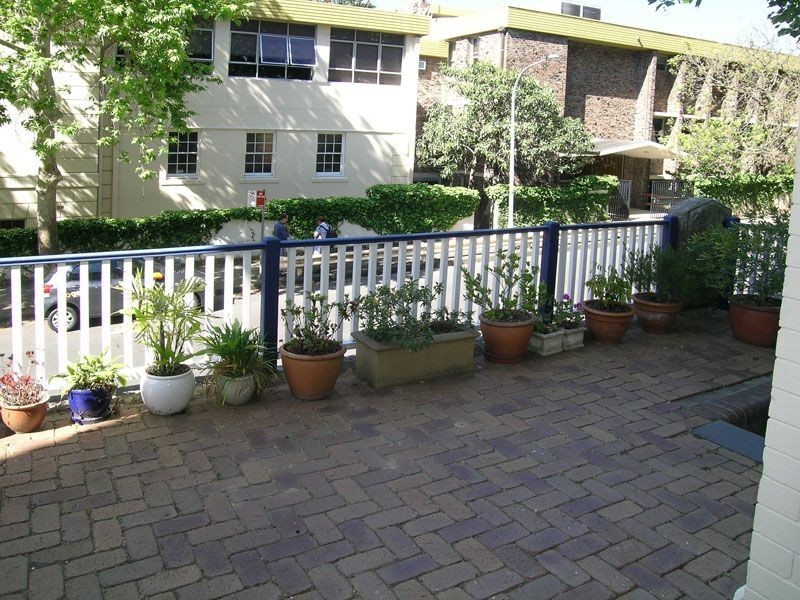 1/50 Carabella Street, Kirribilli NSW 2061