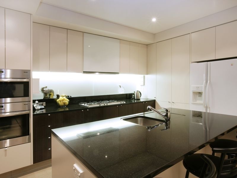 E1005/26 Point Street, Pyrmont NSW 2009