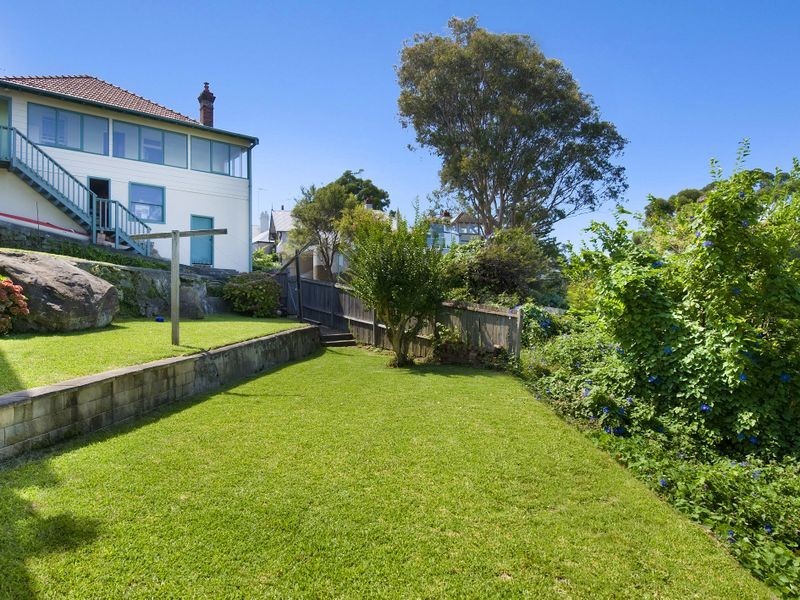 2 Queens Avenue, Mcmahons Point NSW 2060