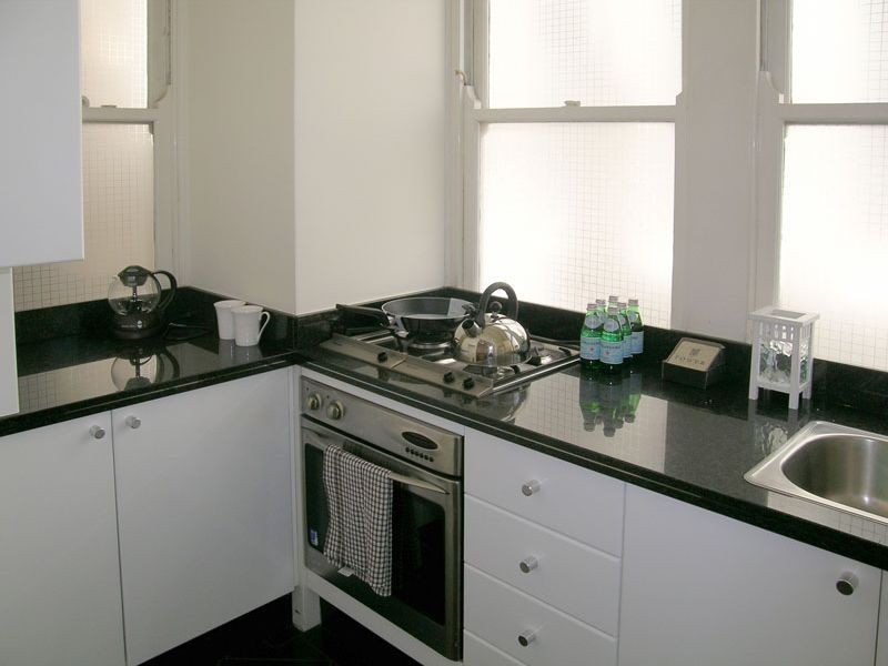 21 Holbrook Avenue, Kirribilli NSW 2061