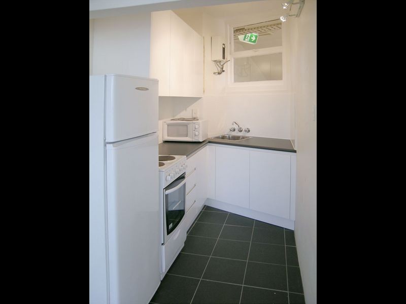 2 Parkes Street, Kirribilli NSW 2061