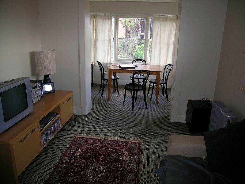 81 Kirribilli Ave, Kirribilli NSW 2061