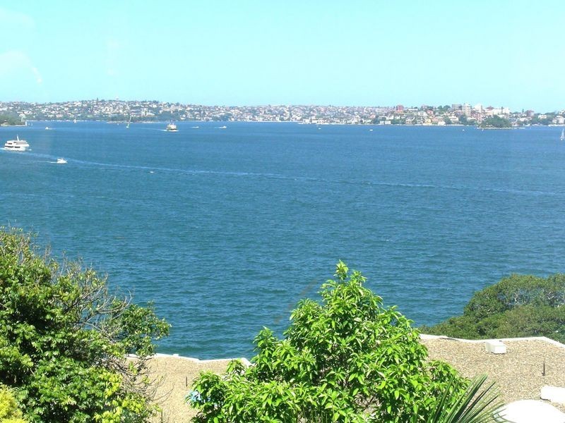 33 Carabella St, Kirribilli NSW 2061