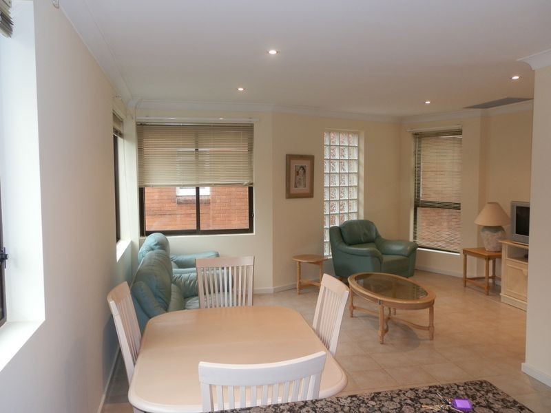 6/17 Waruda Street, Kirribilli NSW 2061