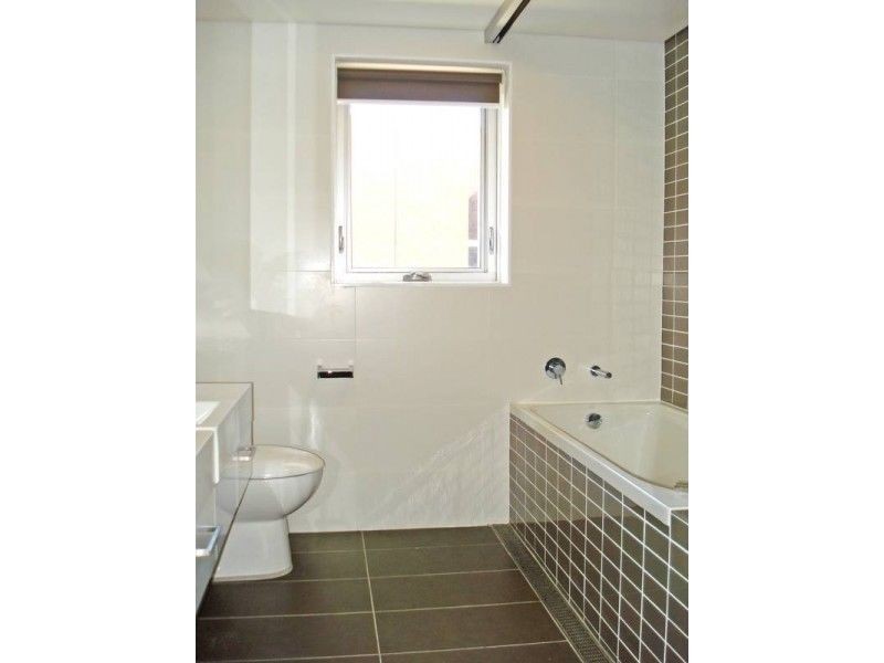 2/27 Broughton Street, Kirribilli NSW 2061