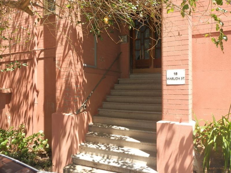 18 Waruda Street, Kirribilli NSW 2061