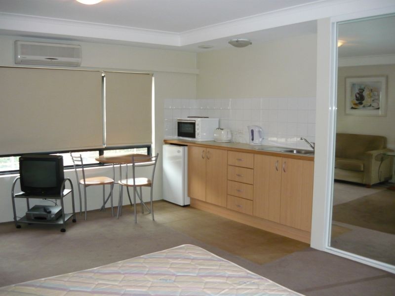 40 Humphrey Place, Kirribilli NSW 2061