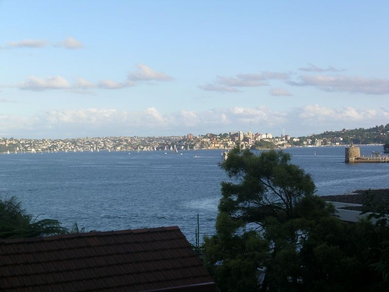 33 Carabella St, Kirribilli NSW 2061