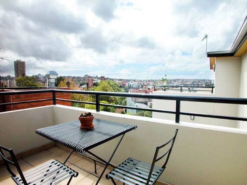 40 Humphrey Place, Kirribilli NSW 2061