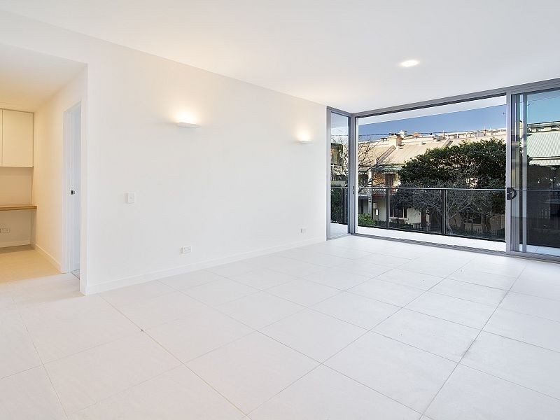 C204/68 Sir John Young Crescent, Woolloomooloo NSW 2011