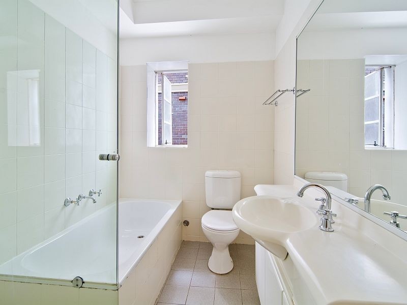 7/4 Holbrook Avenue, Kirribilli NSW 2061