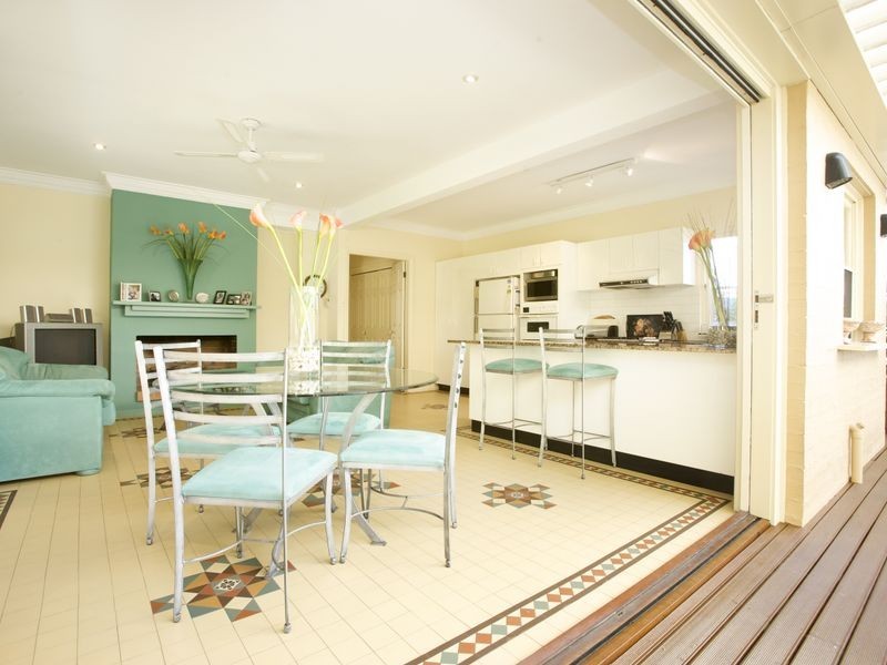 3 Old Sydney Road, Seaforth NSW 2092