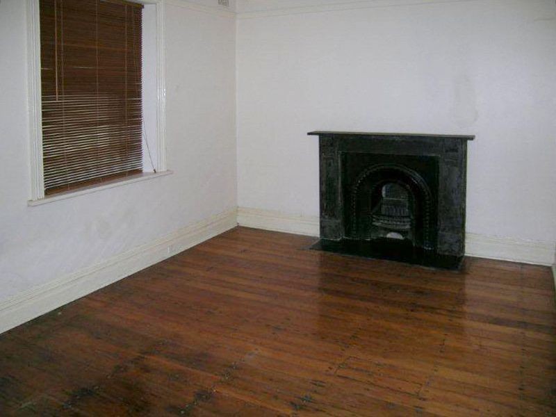 31 East Crescent Street, Mcmahons Point NSW 2060