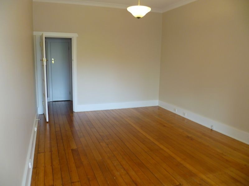 102 Kirribilli Avenue, Kirribilli NSW 2061