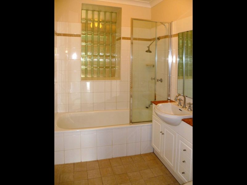 102 Kirribilli Avenue, Kirribilli NSW 2061