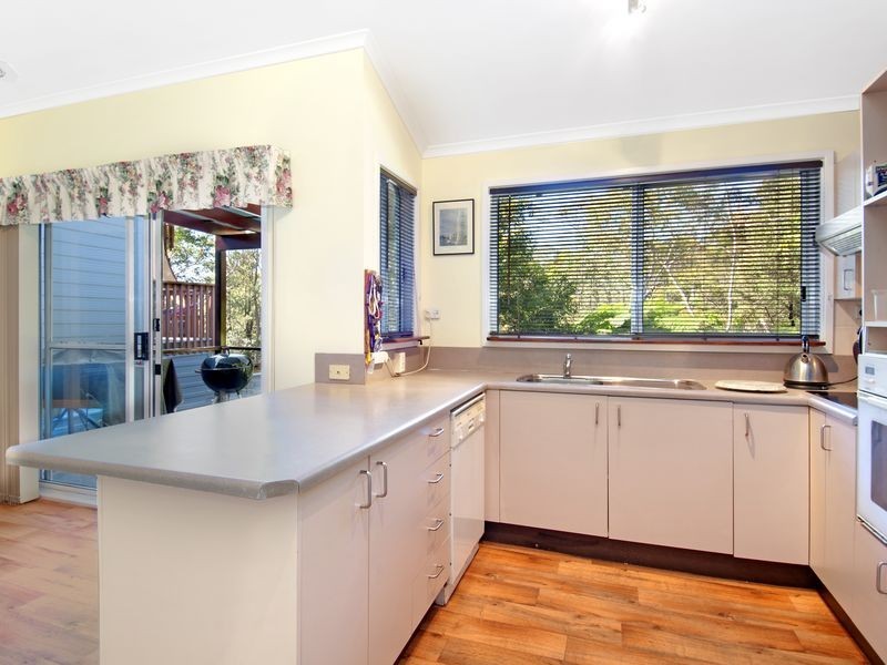 16 Chandler Avenue, Cowan NSW 2081