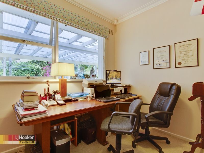 11 Hume Avenue, Castle Hill NSW 2154