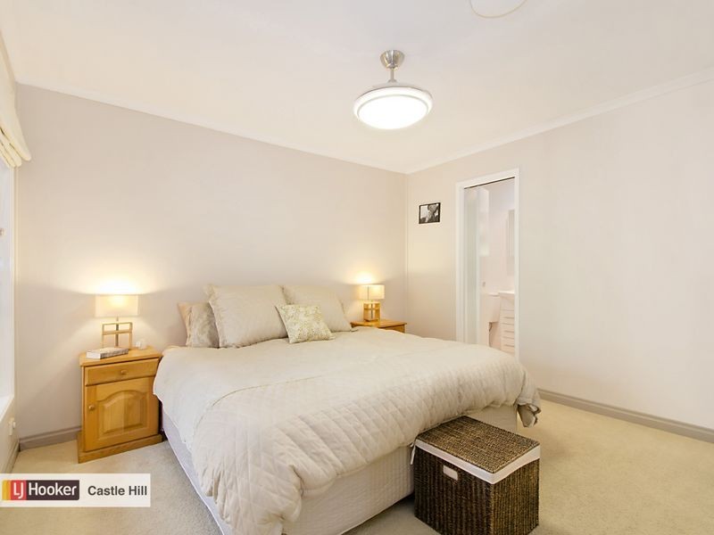 2/77 Crane Road, Castle Hill NSW 2154