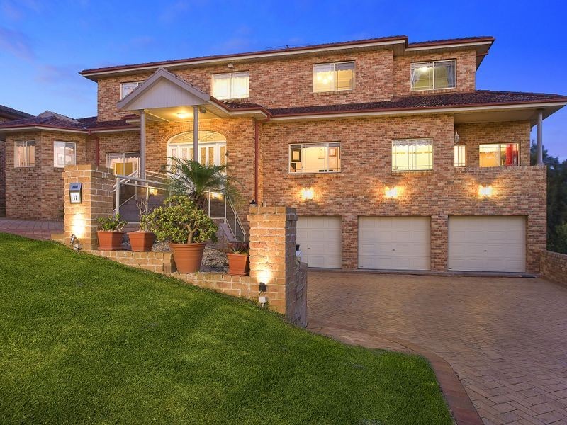 11 Redwood Close, Castle Hill NSW 2154