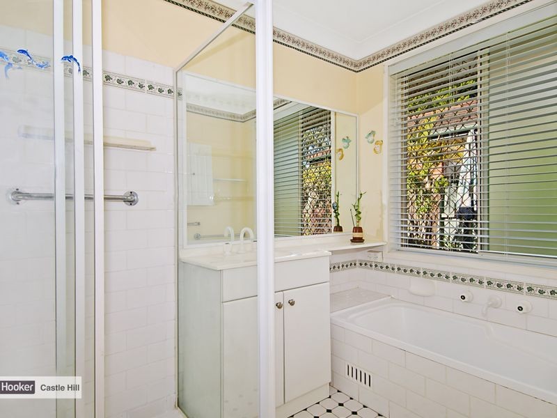 13 Rowallan Avenue, Castle Hill NSW 2154