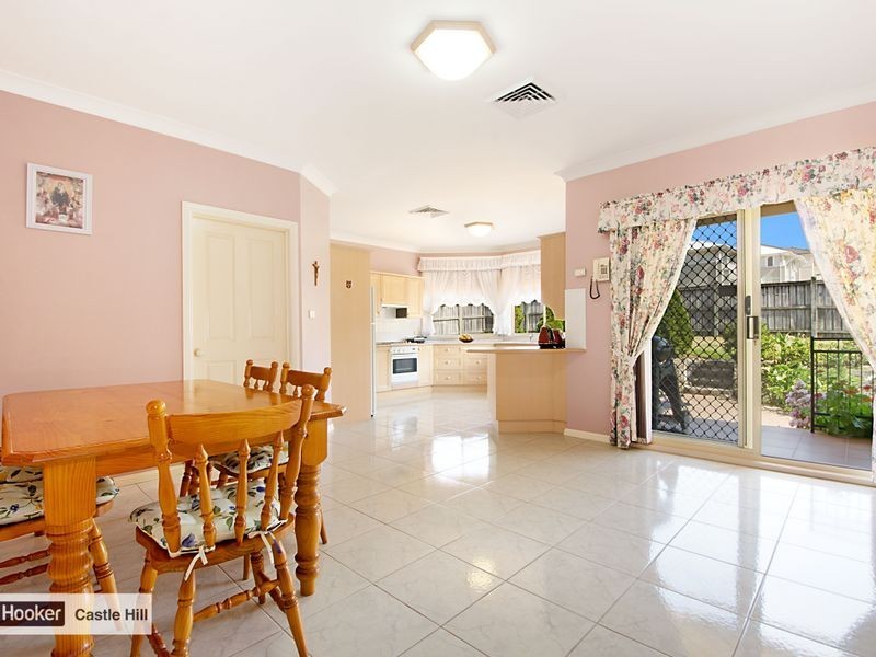 35 Oakhill Drive, Castle Hill NSW 2154