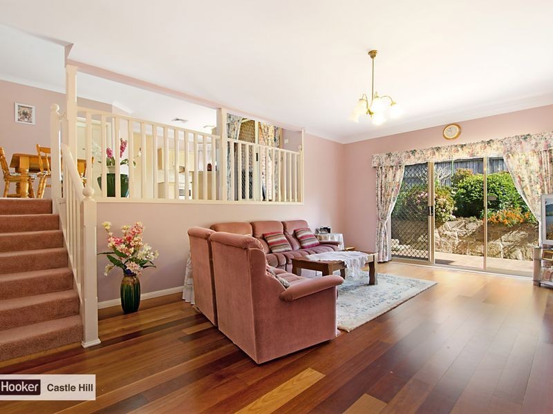 35 Oakhill Drive, Castle Hill NSW 2154
