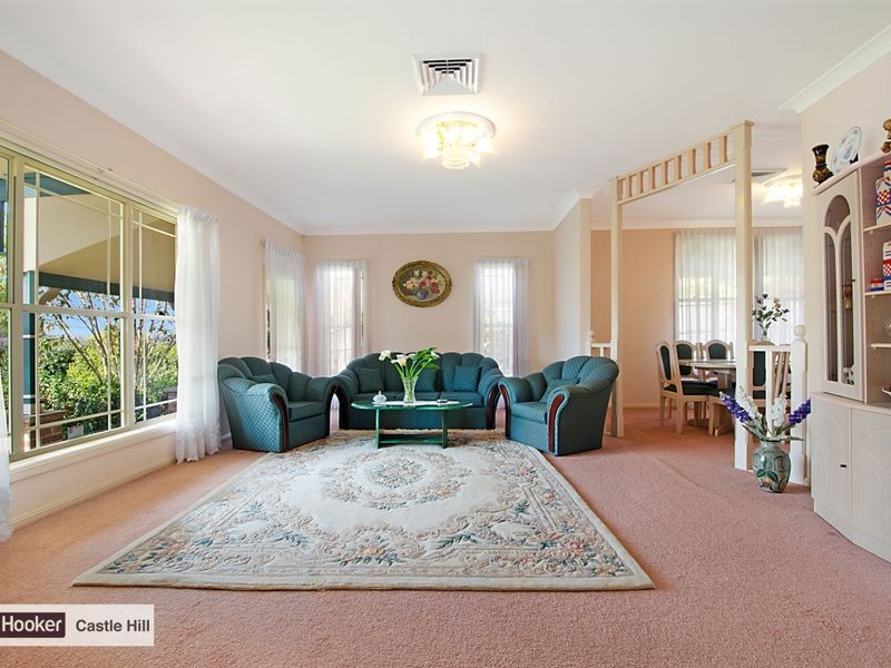 35 Oakhill Drive, Castle Hill NSW 2154