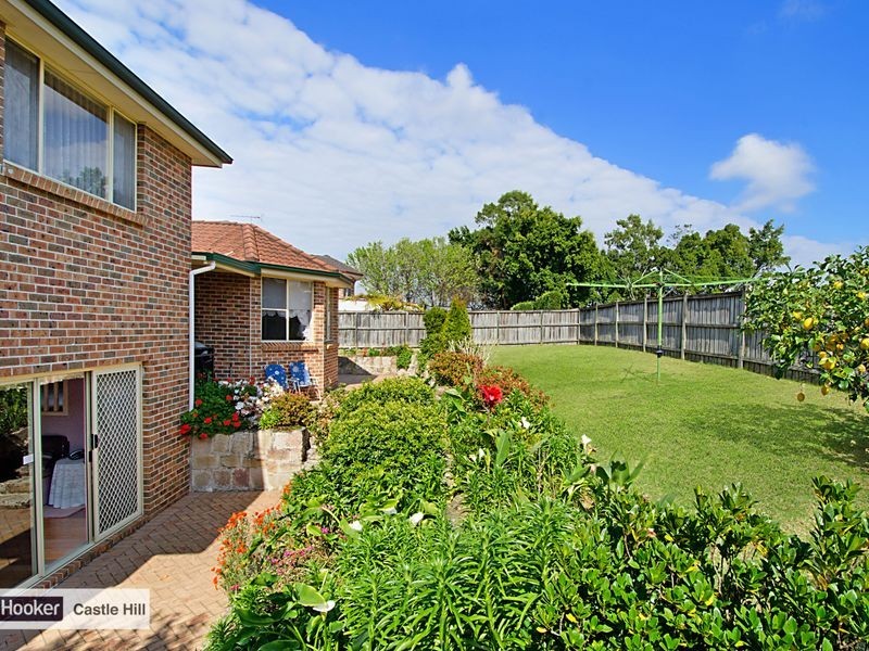 35 Oakhill Drive, Castle Hill NSW 2154