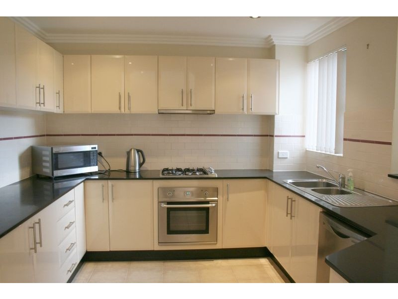 3/15-19 Hume Avenue, Castle Hill NSW 2154