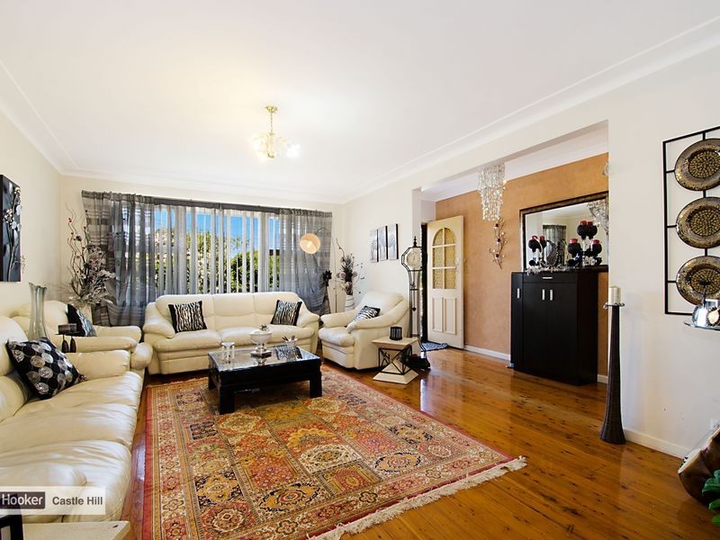 31 Sarah Crescent, Baulkham Hills NSW 2153