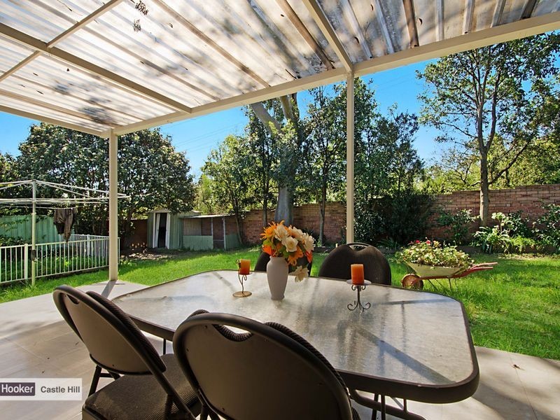 31 Sarah Crescent, Baulkham Hills NSW 2153