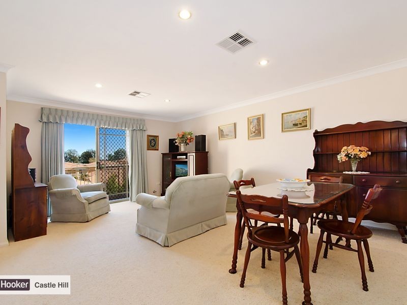 3/9 Stonelea Court, Round Corner NSW 2158