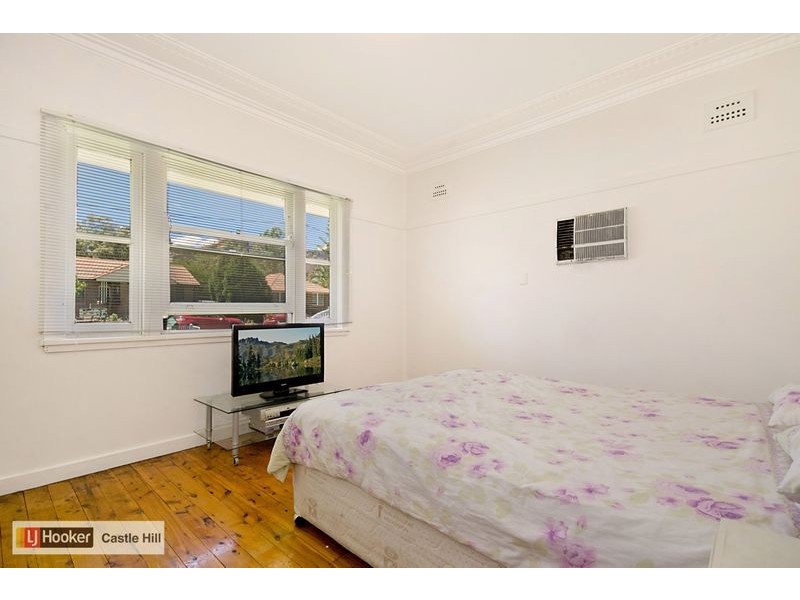 16 Joyner Street, Westmead NSW 2145