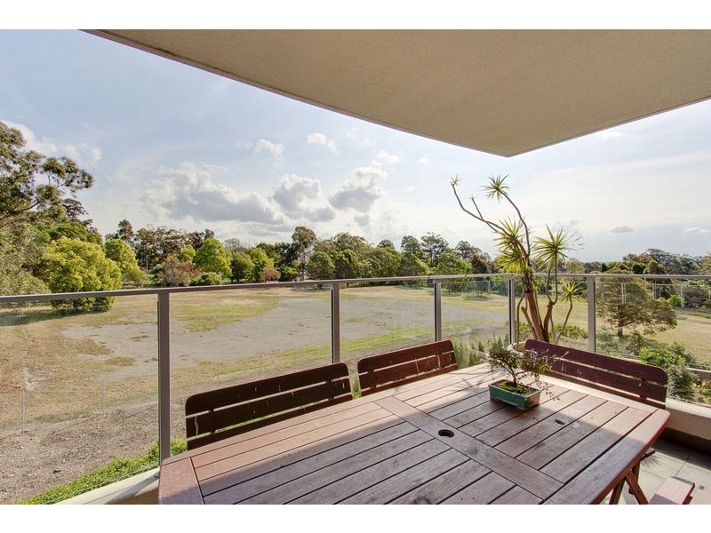 502/ 12 Pennant St, Castle Hill NSW 2154