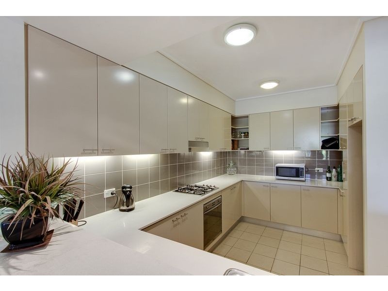502/ 12 Pennant St, Castle Hill NSW 2154