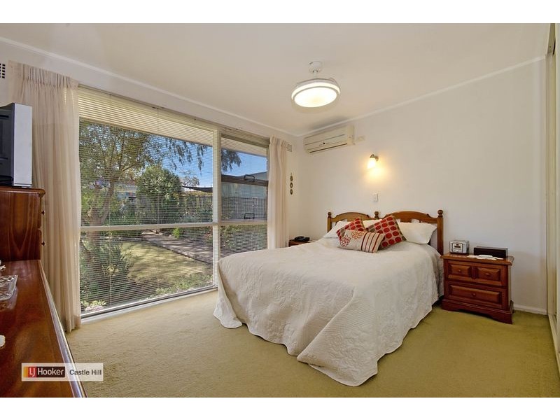 2 Lawndale Avenue, North Rocks NSW 2151